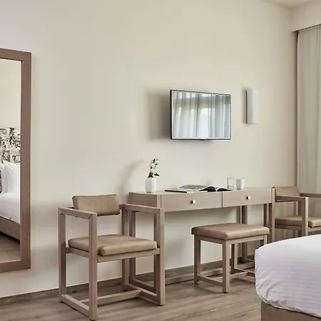 Civitel Esprit Hotell 4*