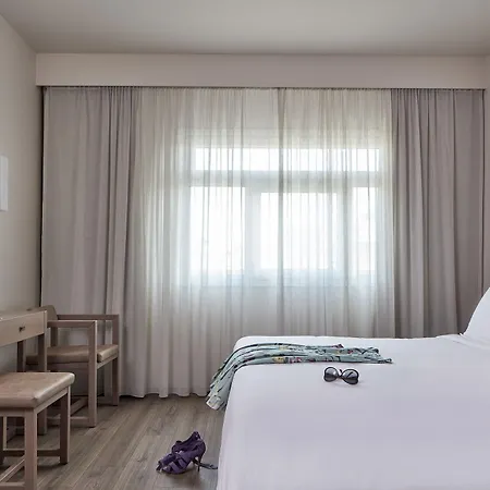 Hotell Civitel Esprit